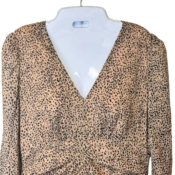 New ASTR The Label Medine Midi Dress Leopard Animal Print Draped Front Women's L - Picture 4 of 12